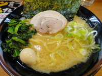 「しょうゆラーメン・並・油多め」@横濱家系ラーメン 湘家の写真