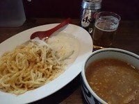 「【限定】ツープラトンカレー(少なめ）890円＋缶ビール他」@ラーメンアキラの写真