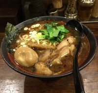 「醤油ラーメン大盛+味玉」@ラーメン専門店 浜寅 東戸塚店の写真