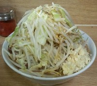 「ラーメン豚入り：820円」@ラーメン二郎 栃木街道店の写真