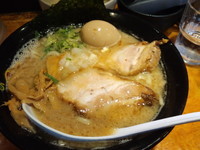 「魚介醤油こってり味玉入り780円」@麺屋 おはなの写真