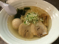 「塩らーめん  650円  味玉クーポン」@めん虎旨の写真