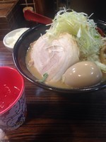 「味噌チャーシュー 野菜増し 小ライス」@麺処 花田 池袋店の写真