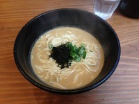 「かけらーめん雲丹搾り」@鮮魚らーめん 五ノ神水産の写真