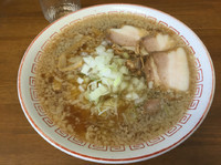 「蔵出ししょうゆラーメン（+背脂&玉葱）600円」@喜多方食堂 浅草本店の写真