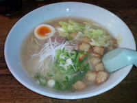 「10周年記念限定麺 牛骨うま塩ラーメン」@琉球新麺 通堂 儀保駅前店の写真