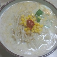 「白みそらーめん ７５０円」@手打ラーメン 暖宝の写真