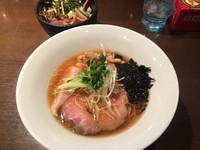 「あさり出汁しゃもそば」@麺や 虎徹の写真