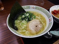 「醬油ラーメン　とんこつしょうゆ」@釈迦堂PA（下り） 釈迦堂ラーメン食堂の写真
