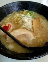 「和とんこつラーメン」@らー麺道 味ろくの写真