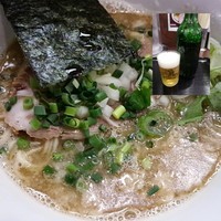 「【煮干しの日限定】責め煮干し＋瓶ビール」@ラーメン愉悦処 似星の写真