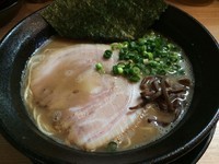 「らーめん（650円）」@九州とんこつらーめん ひらさわの写真