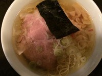 「地鶏ラーメン塩 700円」@地鶏ラーメン はるくの写真