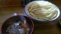 「肉玉汁うどん大盛」@武蔵野うどん めんこやの写真