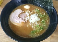 「【２周年記念】鶏白湯ラーメン 醬油　500円」@へべれ家の写真