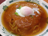 「旨辛ラーメン」@日高屋 北柏駅南口店の写真