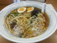 「もやしそば（４９０円）味玉クーポン」@福しん 大泉学園店の写真