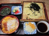 「中華ざる（醤油）とミニカツ丼　850円（ランチ）」@辰巳庵の写真