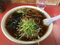 「ワンタンメン(900円)」@いしとみの写真