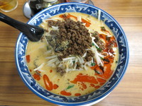 「担々麺（３辛）：800円」@虹屋の写真