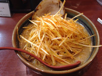 「北海道味噌 肉ネギラーメン 炙りチャーシュー」@味噌屋庄助 仁戸名店の写真