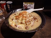 「焼きチーズカレーらーめん」@悠河らーめん 町田中町店の写真