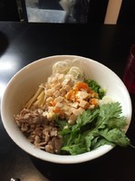 「まぜそば醤油」@まぜそば専門 闘牛脂の写真