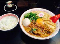 「味肉玉そば900円 ご飯2杯まで無料」@尾張肉玉そば 豚鯱の写真