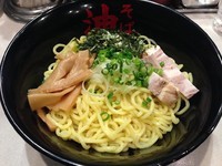 「油そば大盛り（麺240g）」@東京油組総本店 市ヶ谷組の写真