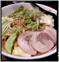 「味噌ラーメン 850えん」@iseya食堂の写真