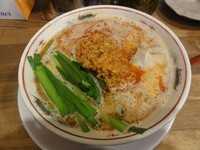 「台湾らー麺（1辛）」@ラーメン 虎と龍 豊中 夕日丘店の写真