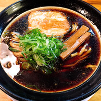 「大阪ブラック(1.5玉)840円」@金久右衛門 梅田店の写真