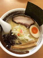 「鶏白湯 しお 太麺」@濃厚ラーメン じゅんの写真