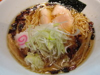 「芳醇中華そば　「700円」」@中華そば 輝羅の写真