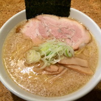 「醤油ラーメン（こってり）￥780」@きくちひろきの写真