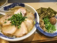 「塩らーめん全部入り 830円＋水餃子＋炒飯」@麺屋 扇 SENの写真