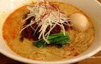 「担々麺　790円　味玉　100円」@らーめん穀雨の写真