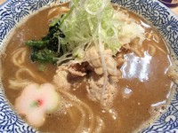 「鶴嶺峰らー麺 幕内」@らー麺土俵 鶴嶺峰の写真