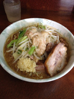「小ラーメン」@ラーメン二郎 めじろ台法政大学前店の写真