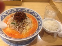 「坦々麺3辛大盛」@希須林 赤坂店の写真