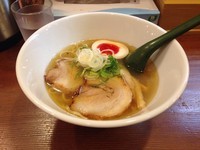 「塩そば」@麺屋はなぶさの写真