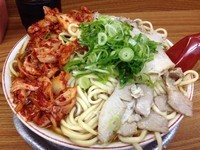 「キムチラーメン　￥８００」@ちゃあしゅうめん ゆうらいの写真