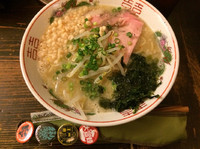 「〜ＵＲＡ〜 SCS noodle」@麬にかけろ 中崎壱丁 中崎商店會1-6-18号ラーメンの写真