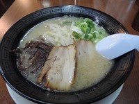 「白神ラーメン」@豚骨ラーメン つけ麺 龍の神の写真
