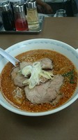 「辛いラーメン」@らーめんはるか86の写真
