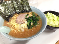 「味噌（大）・キャベツ 880円＋100円」@ラーメン屋 けんの写真