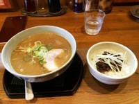 「Bセット（味噌+辛ミソチャーシュー丼）」@らーめん いっ直の写真