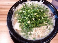 「ラーメン＋山盛りねぎ」@博多一成一代の写真