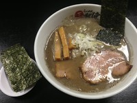 「【火曜の雨の日限定】豚煮干そば＋のり、800円＋50円」@最凶煮干そば 獣煮使の写真