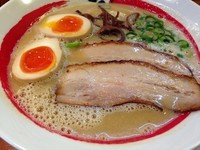 「てっぺいラーメン」@濃厚とんこつラーメン てっぺい 茨木総本店の写真